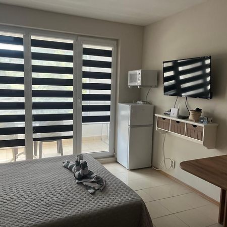 Harmony Hills Petkovi Studio Apartment Rogachevo Luaran gambar
