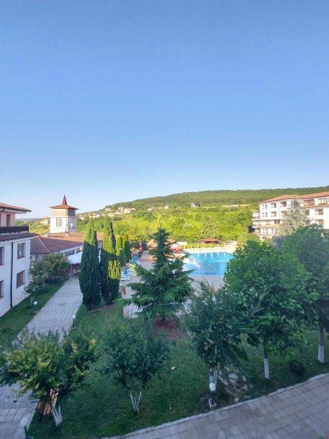 Harmony Hills Petkovi Studio Apartment Rogachevo Luaran gambar