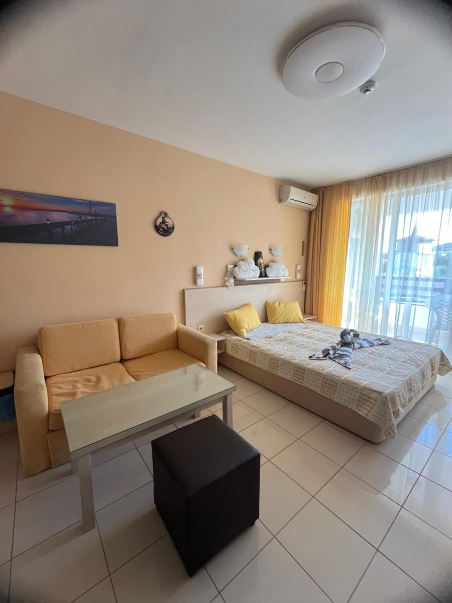 Harmony Hills Petkovi Studio Apartment Rogachevo Luaran gambar