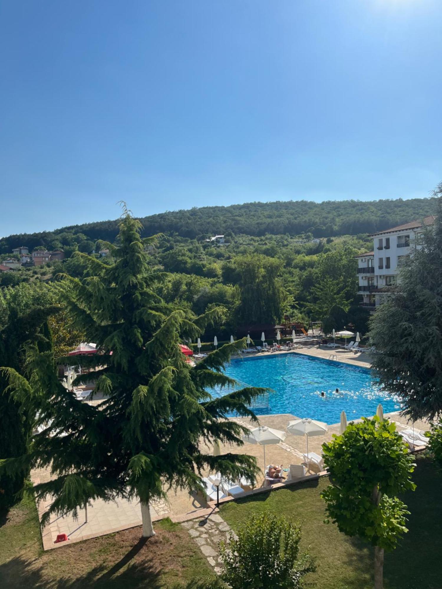 Harmony Hills Petkovi Studio Apartment Rogachevo Luaran gambar